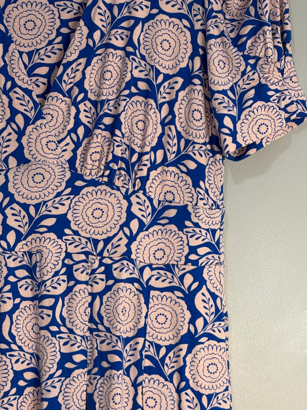 BODEN Kristen Pleated Jersey Maxi Dress Size 12 Floral Blue Enchanting Vines - Picture 4 of 10